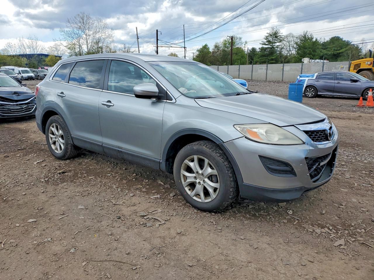 2011 MAZDA CX-9