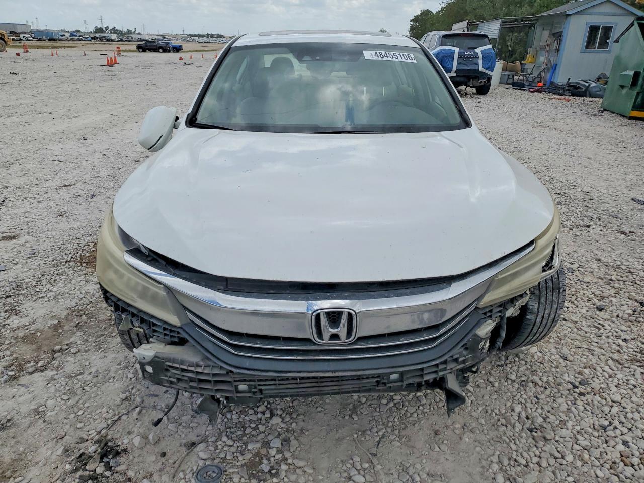 2017 HONDA ACCORD