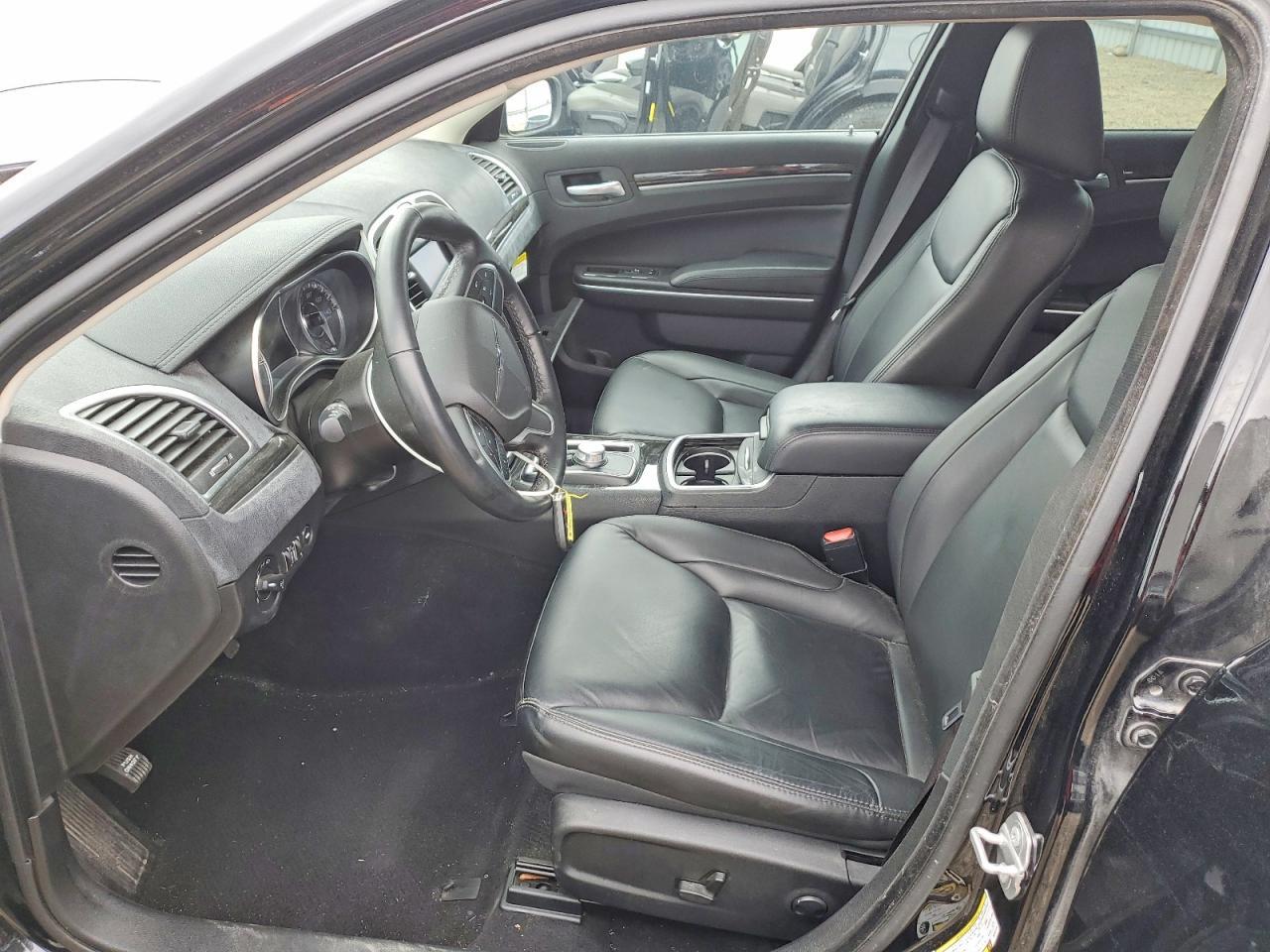 2022 CHRYSLER 300