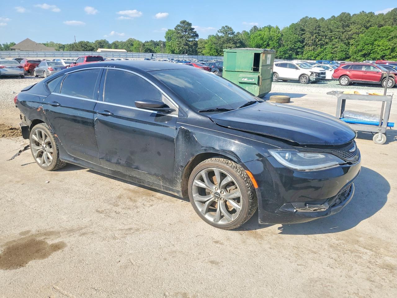 2016 CHRYSLER 200