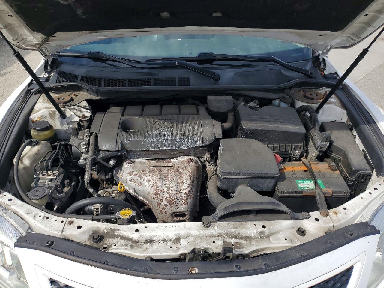 2011 TOYOTA CAMRY