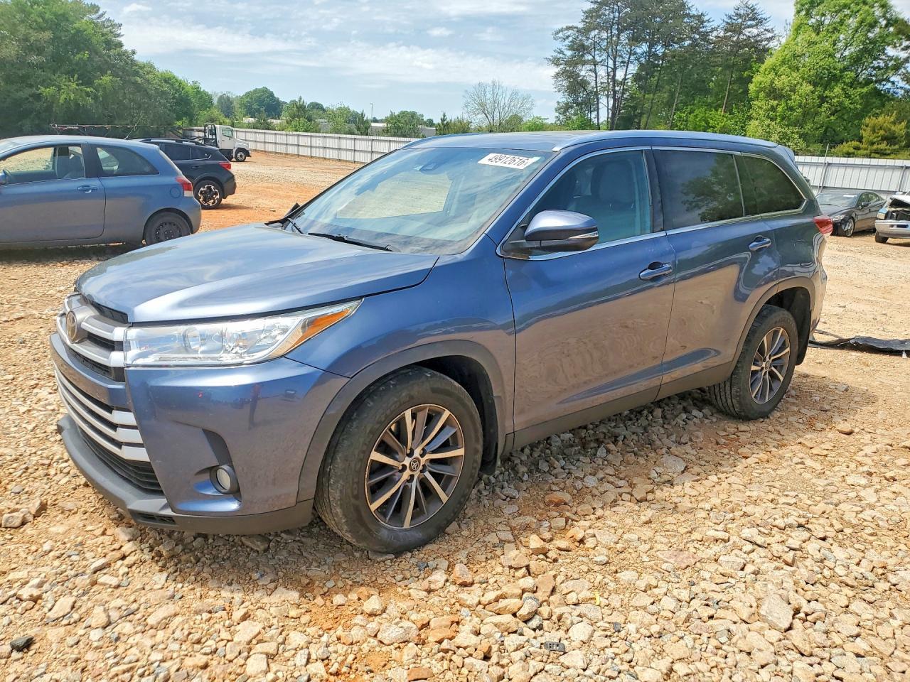 2019 TOYOTA HIGHLANDER