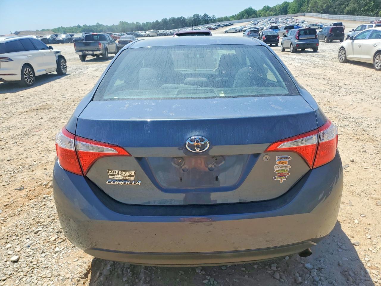 2015 TOYOTA COROLLA