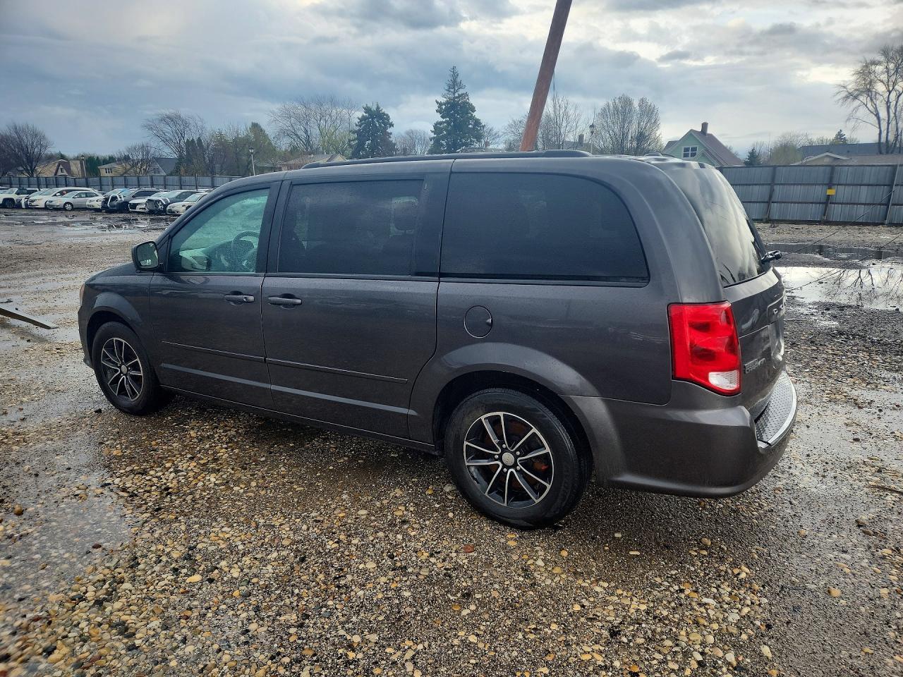 2017 DODGE GRAND CARAVAN