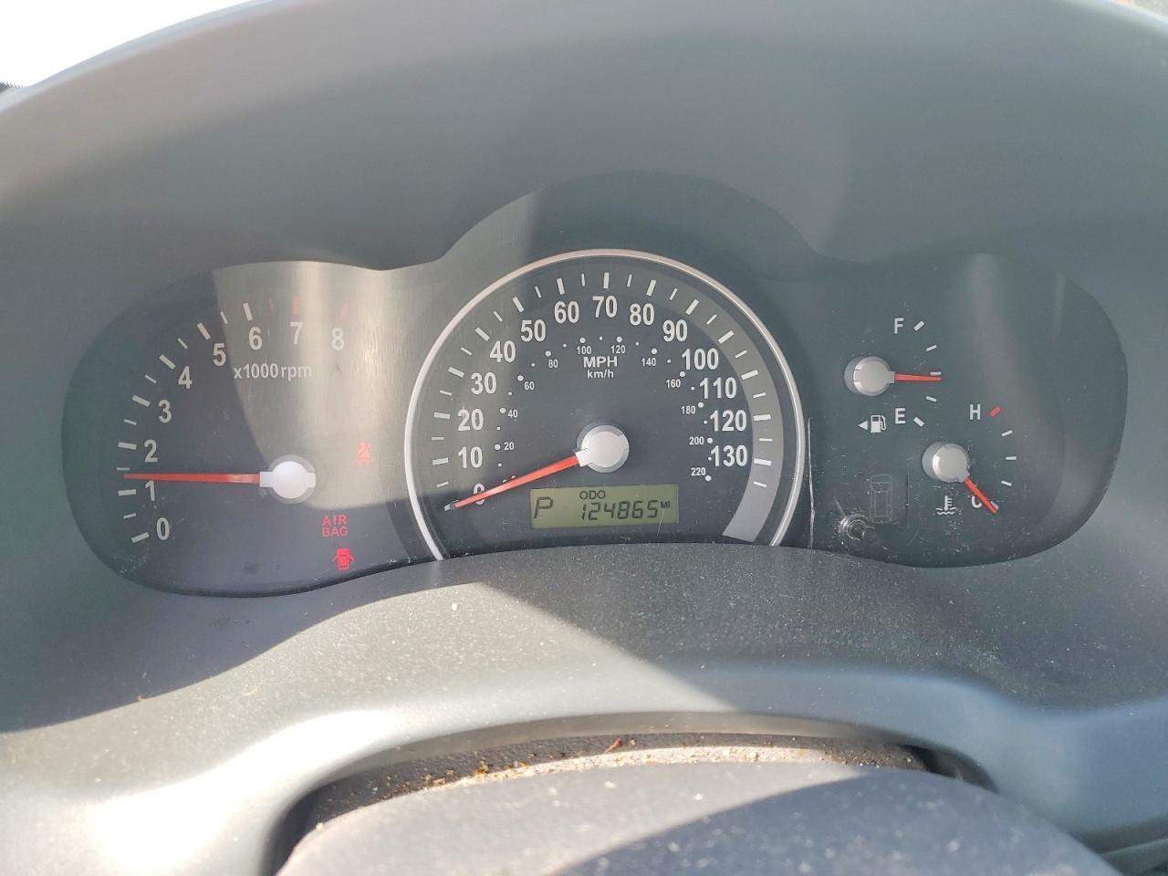 2008 KIA SEDONA