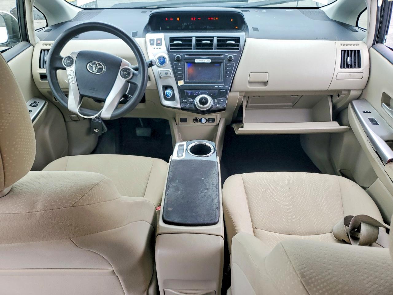 2014 TOYOTA PRIUS V