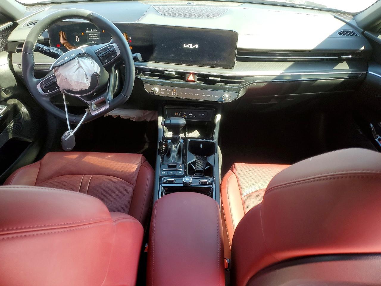 2025 KIA K5