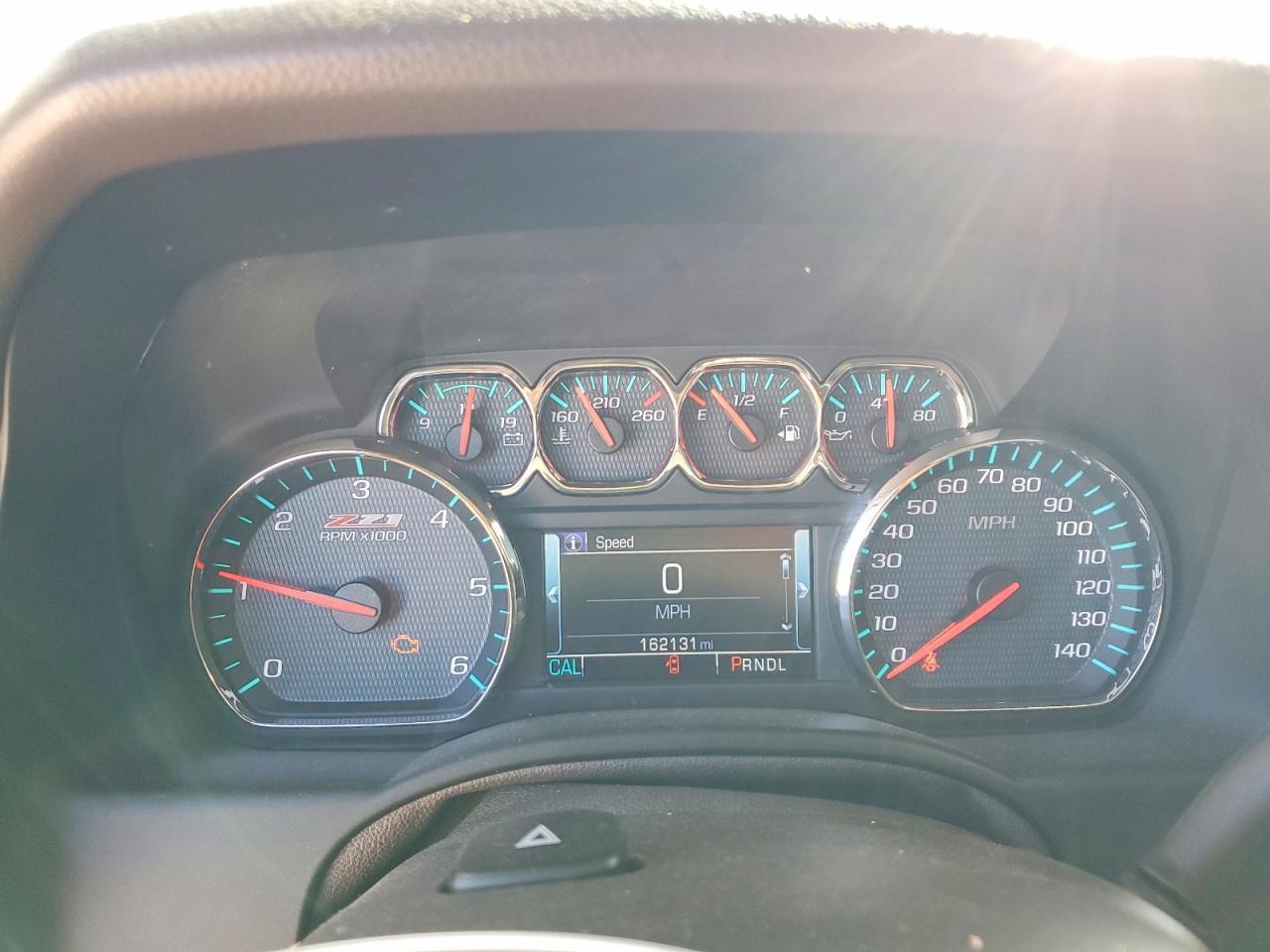 2018 CHEVROLET Suburban