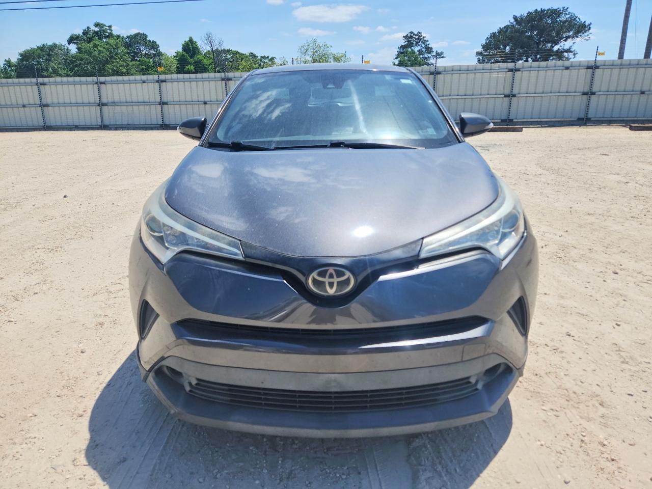 2018 TOYOTA C-HR