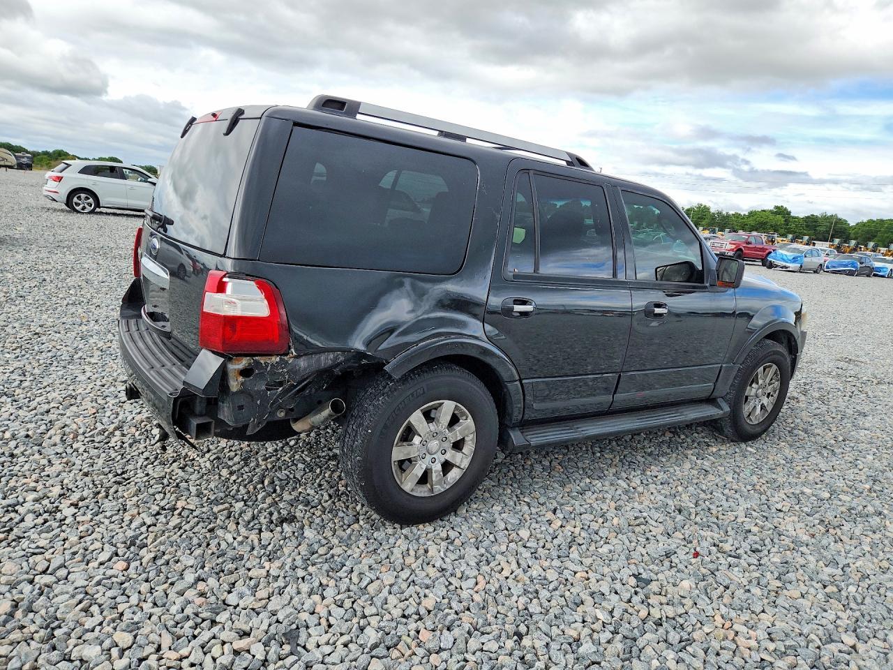 2010 FORD Expedition
