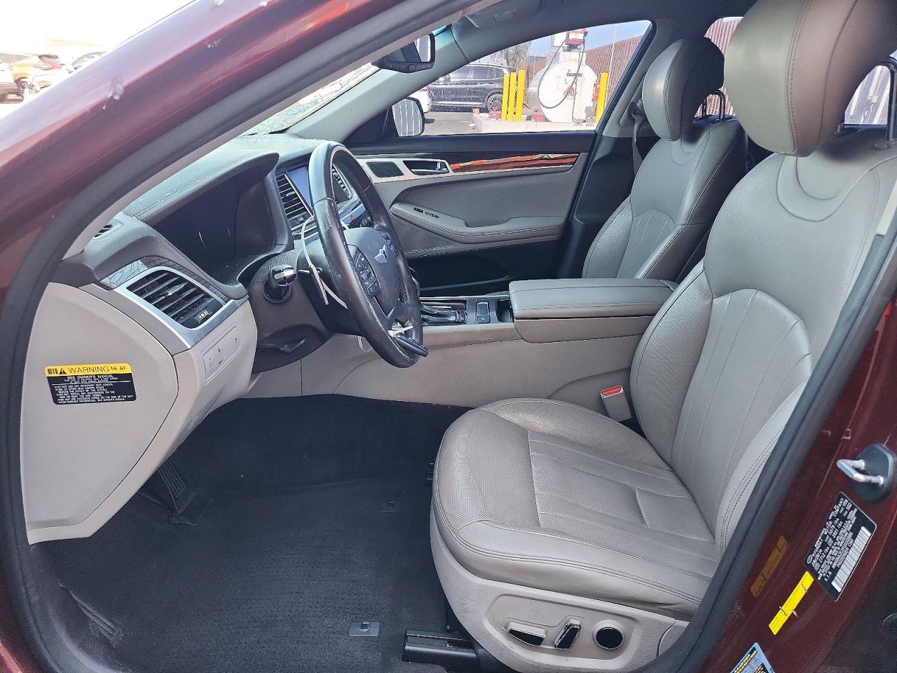 2015 HYUNDAI GENESIS