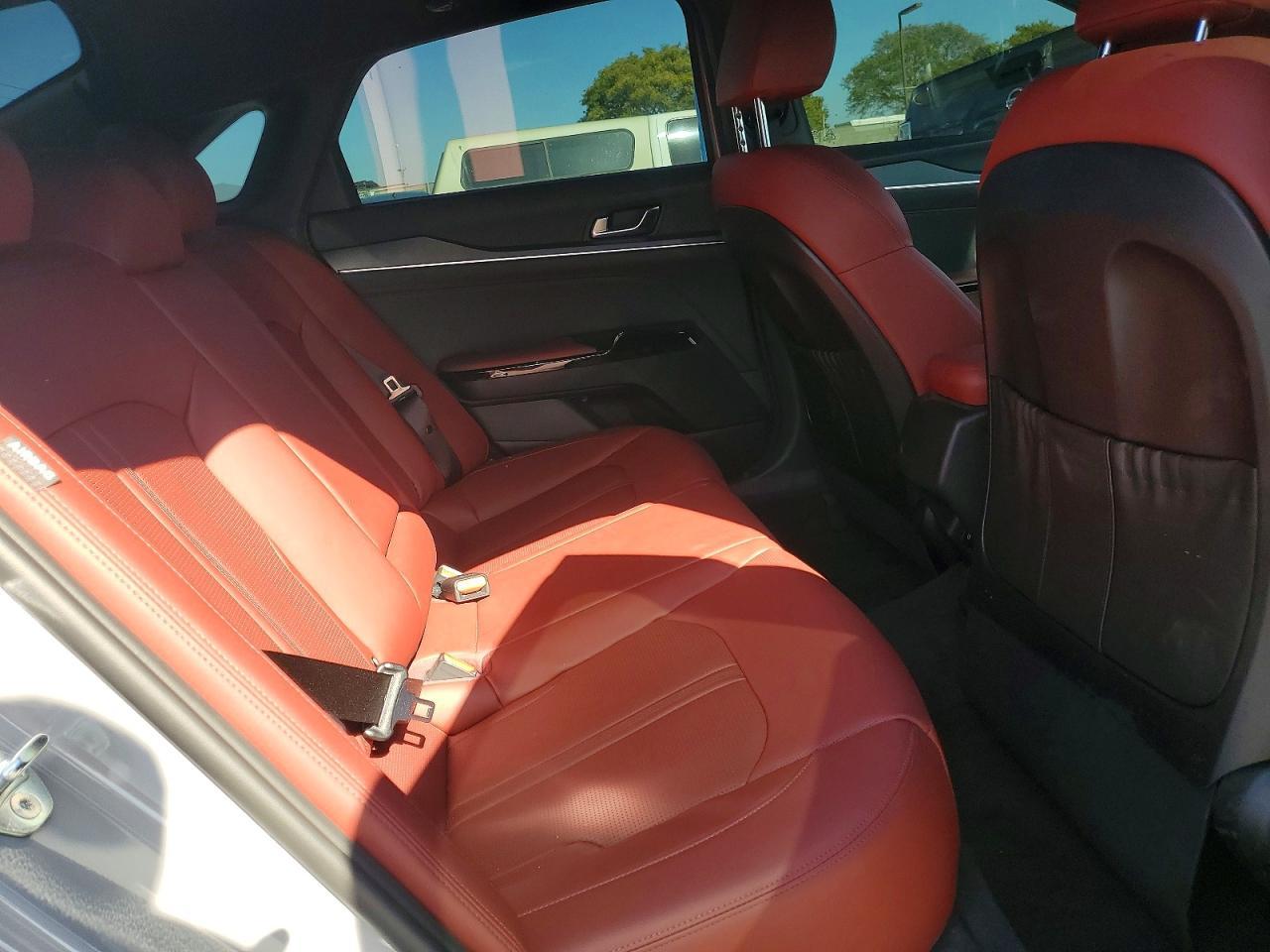 2025 KIA K5