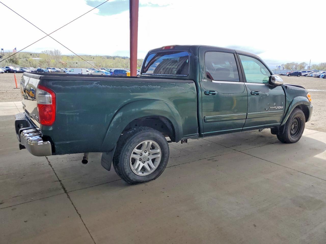 2004 TOYOTA TUNDRA
