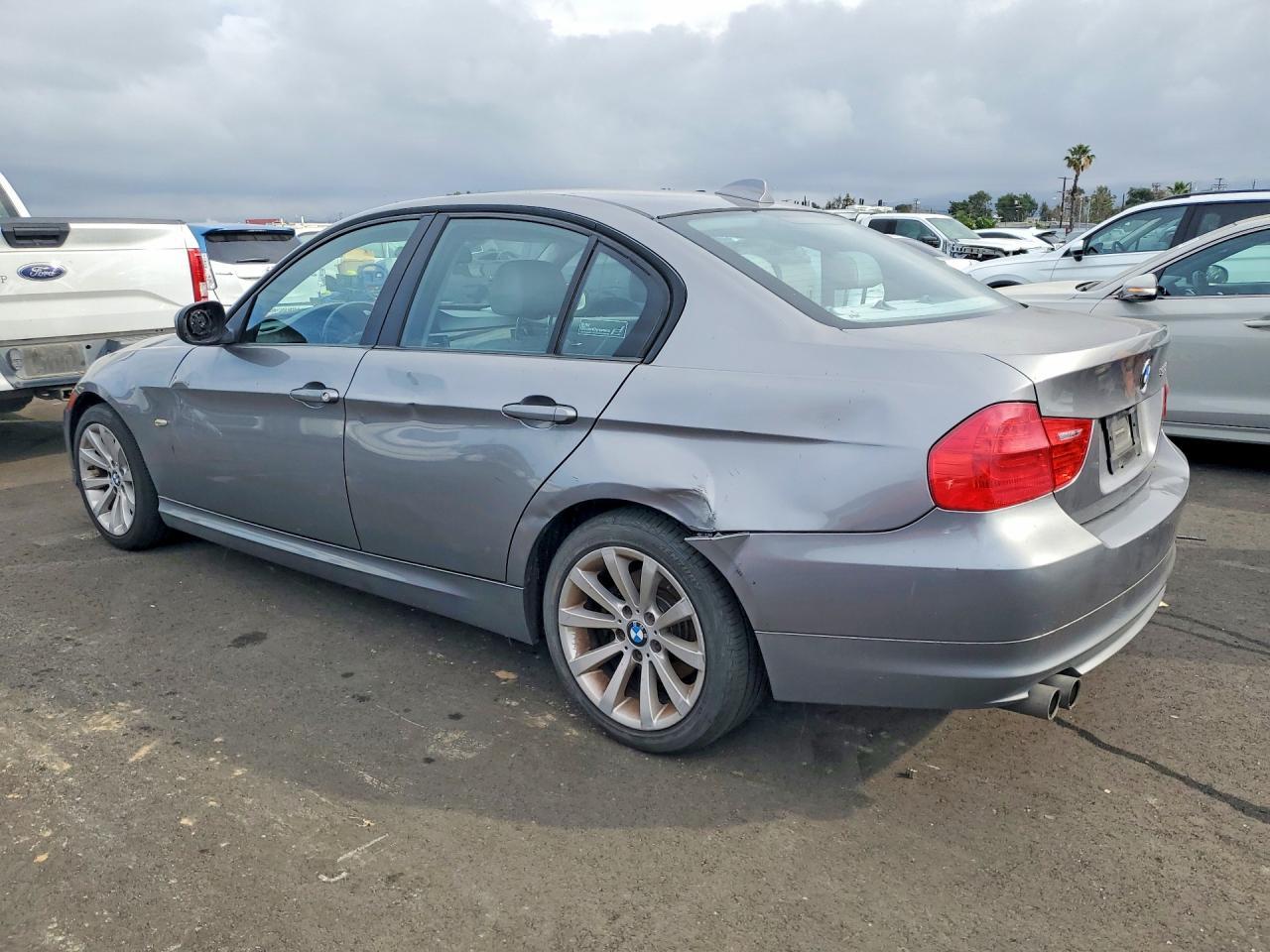 2010 BMW 3 SERIES