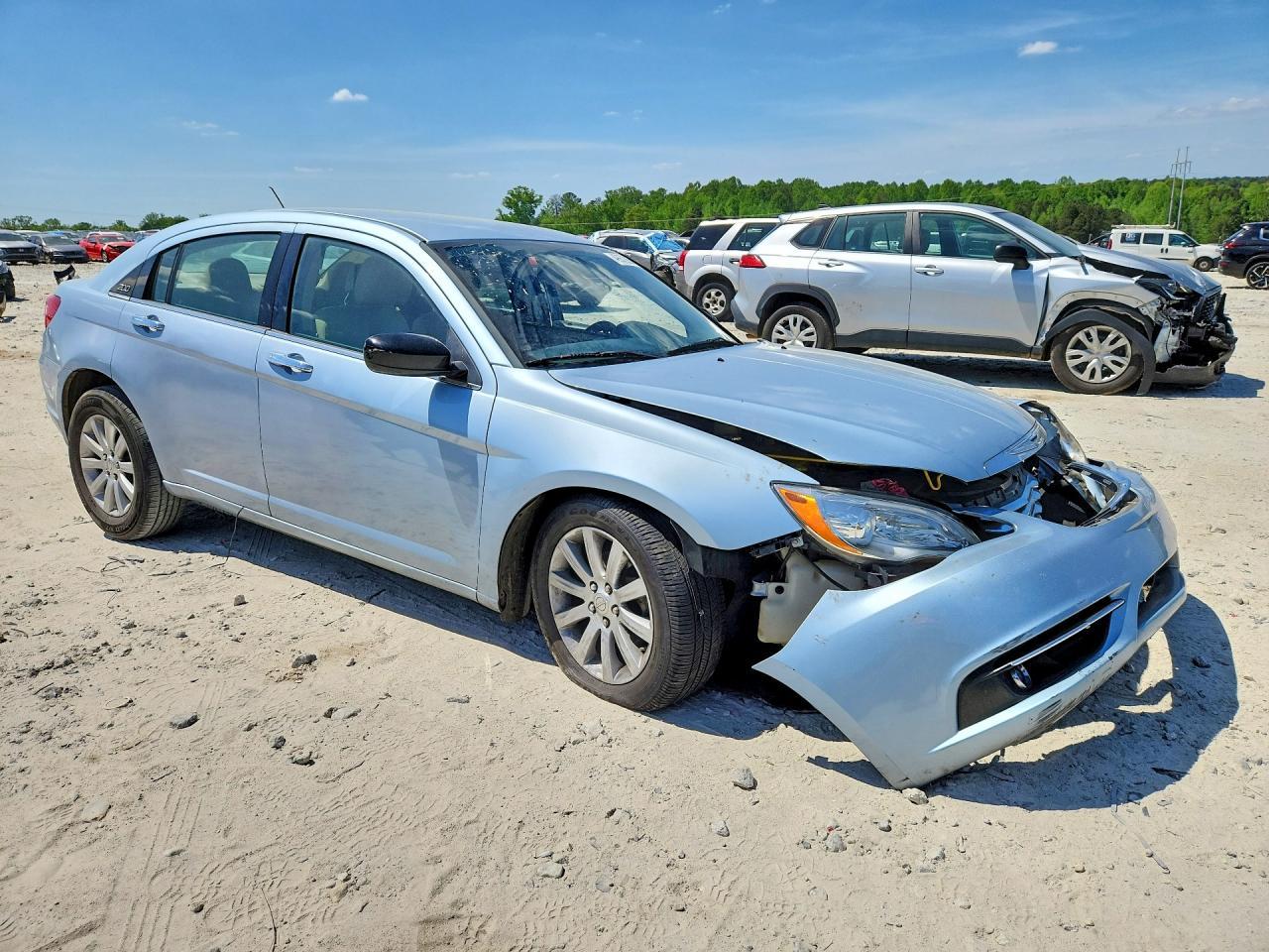 2014 CHRYSLER 200