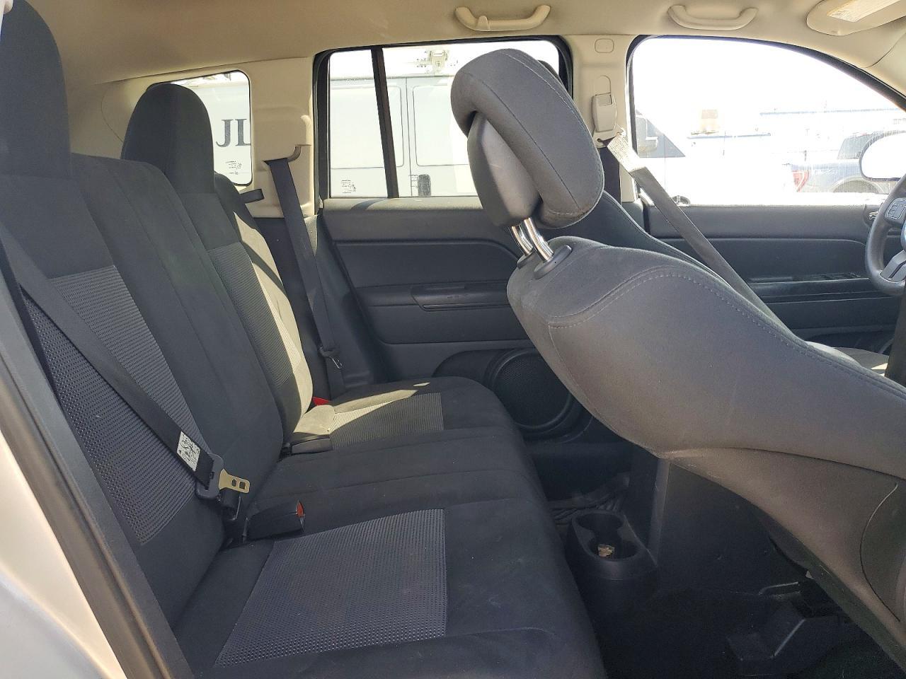 2013 JEEP Compass