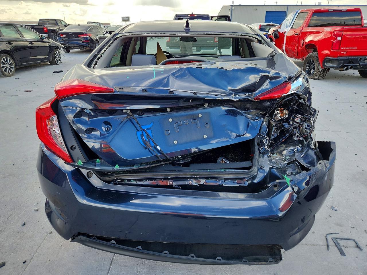 2018 HONDA CIVIC