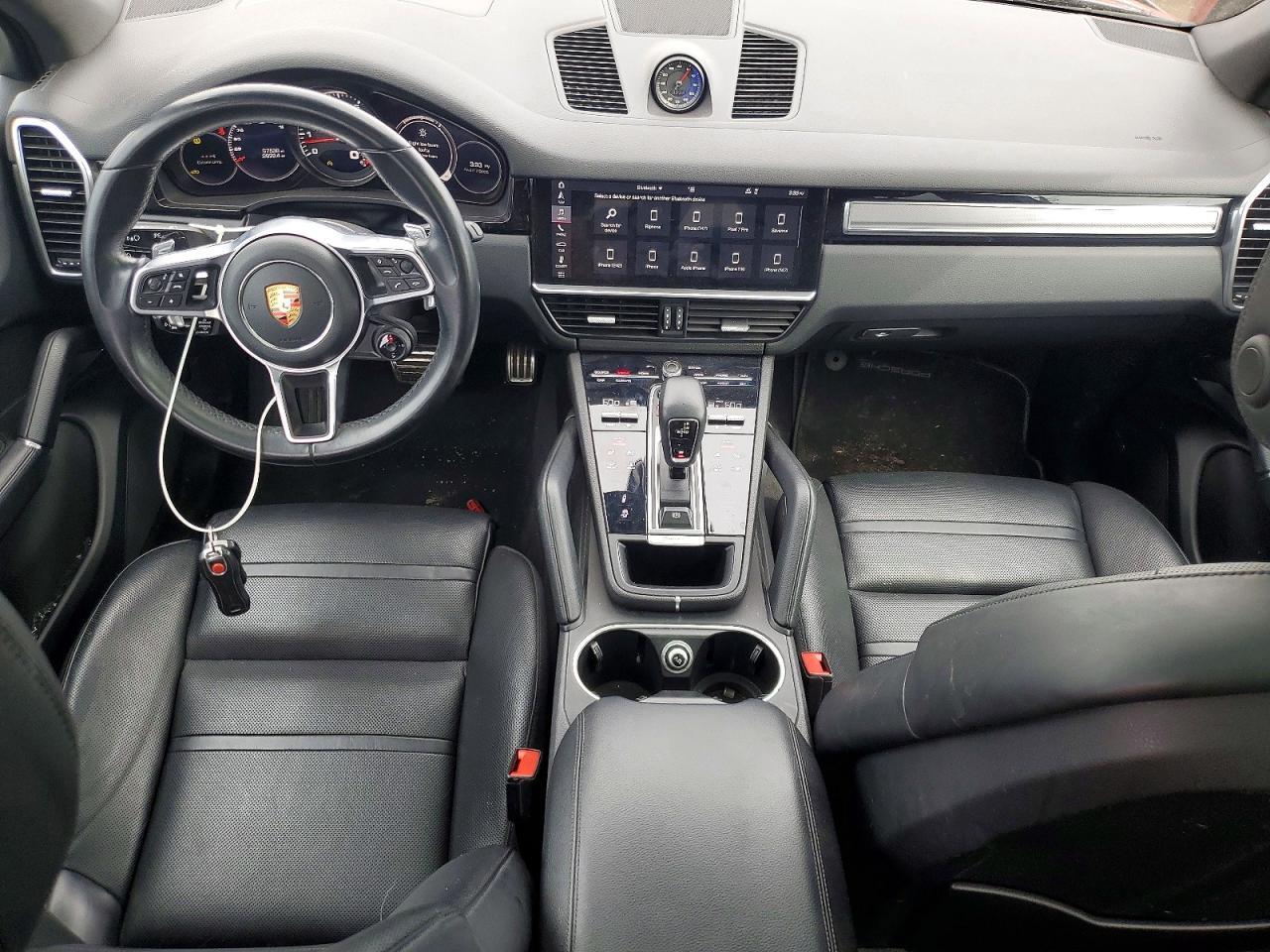 2019 PORSCHE CAYENNE