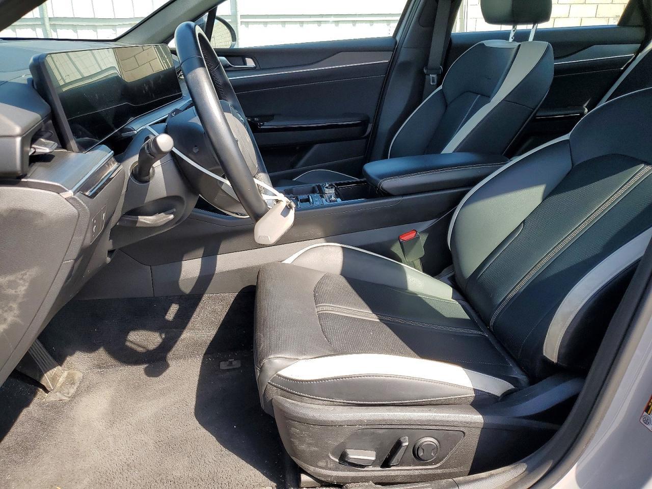 2025 KIA K5