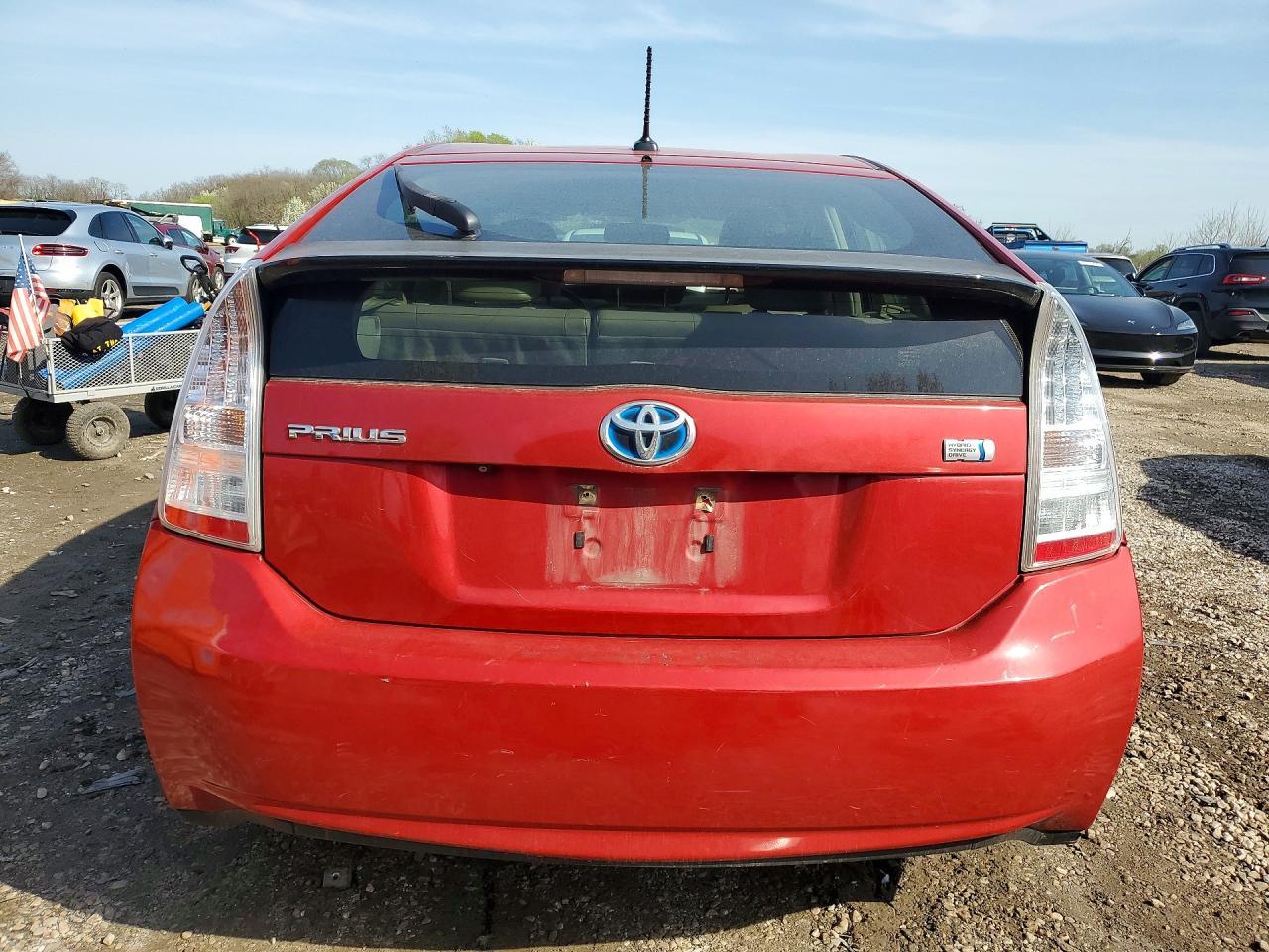 2011 TOYOTA PRIUS