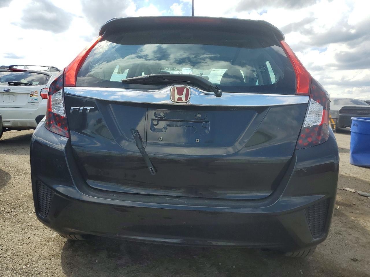 2015 HONDA FIT
