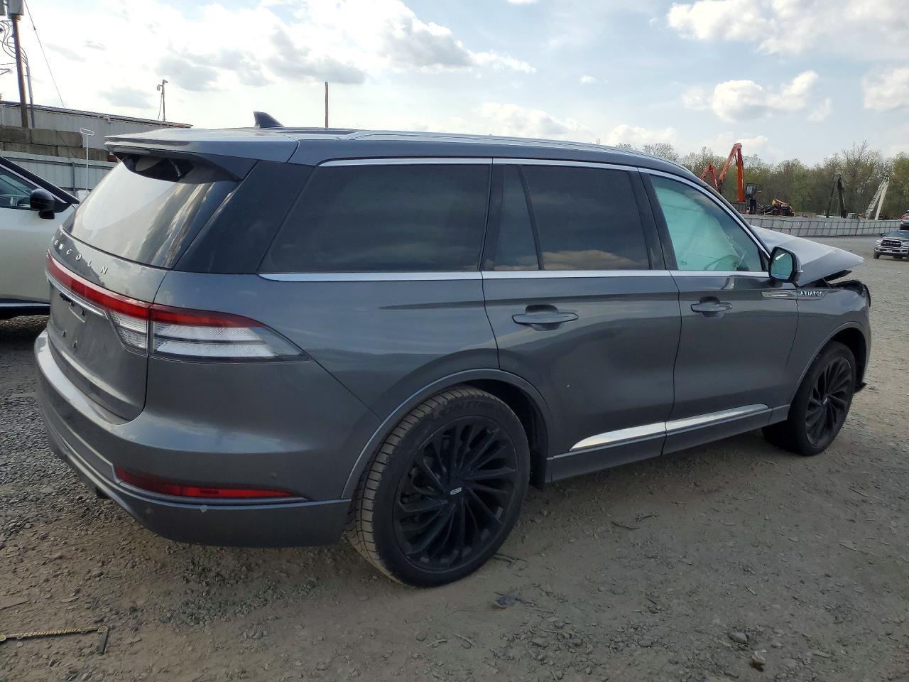 2021 LINCOLN Aviator