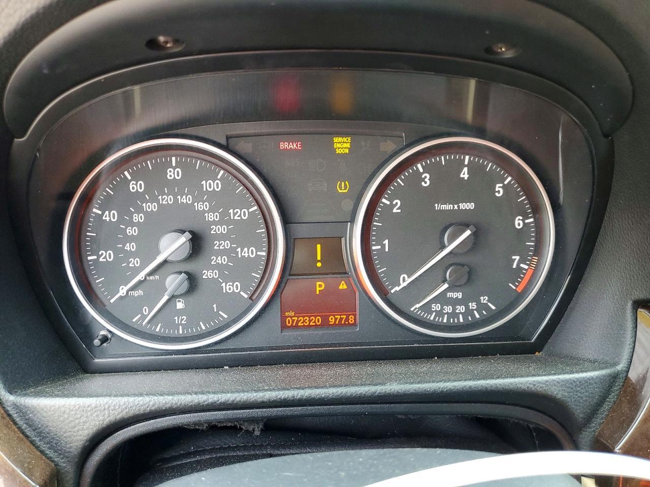2011 BMW 3 SERIES