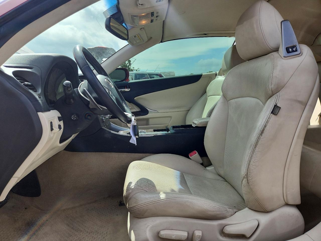 2010 LEXUS Is 350c