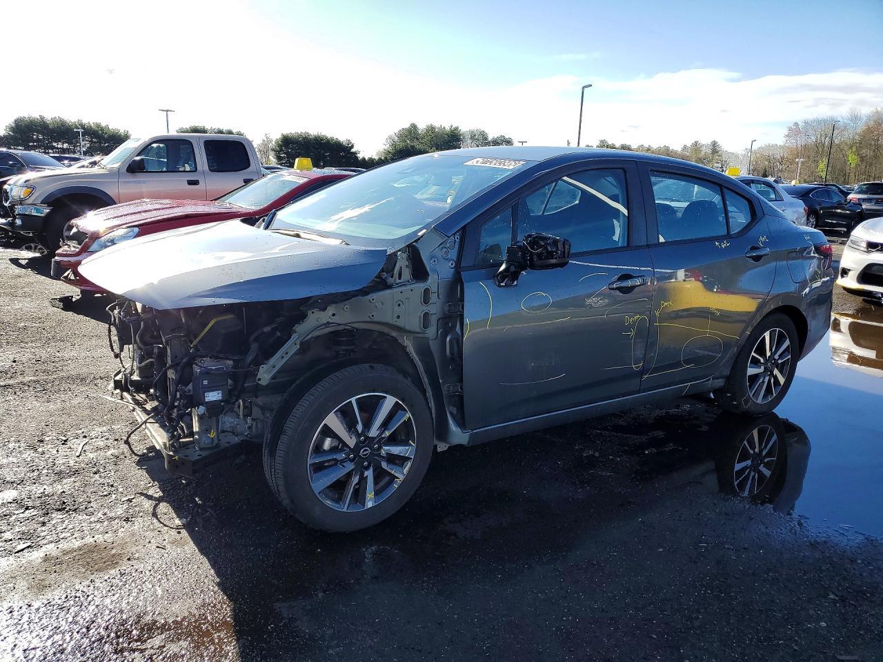 2025 NISSAN VERSA