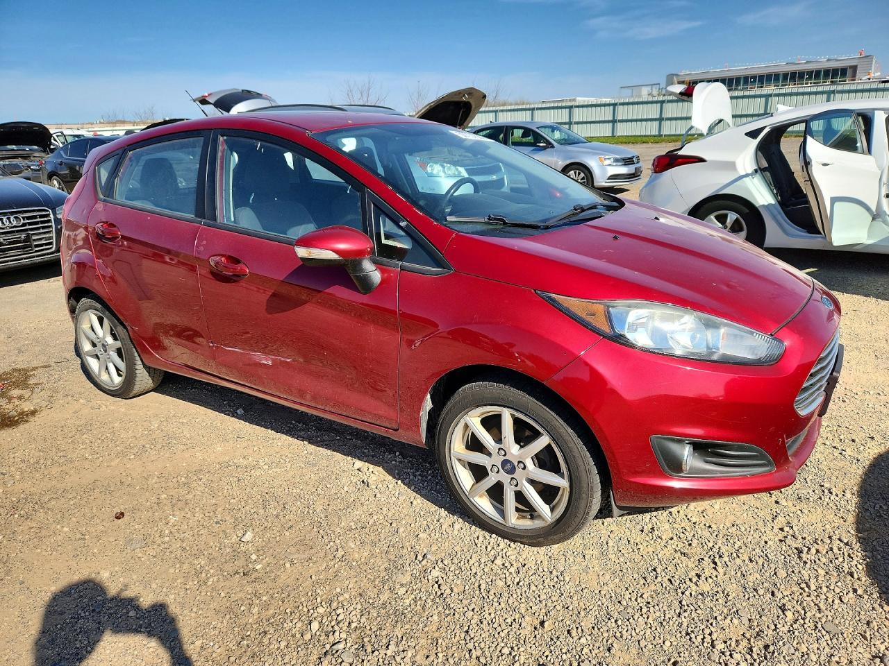2016 FORD Fiesta