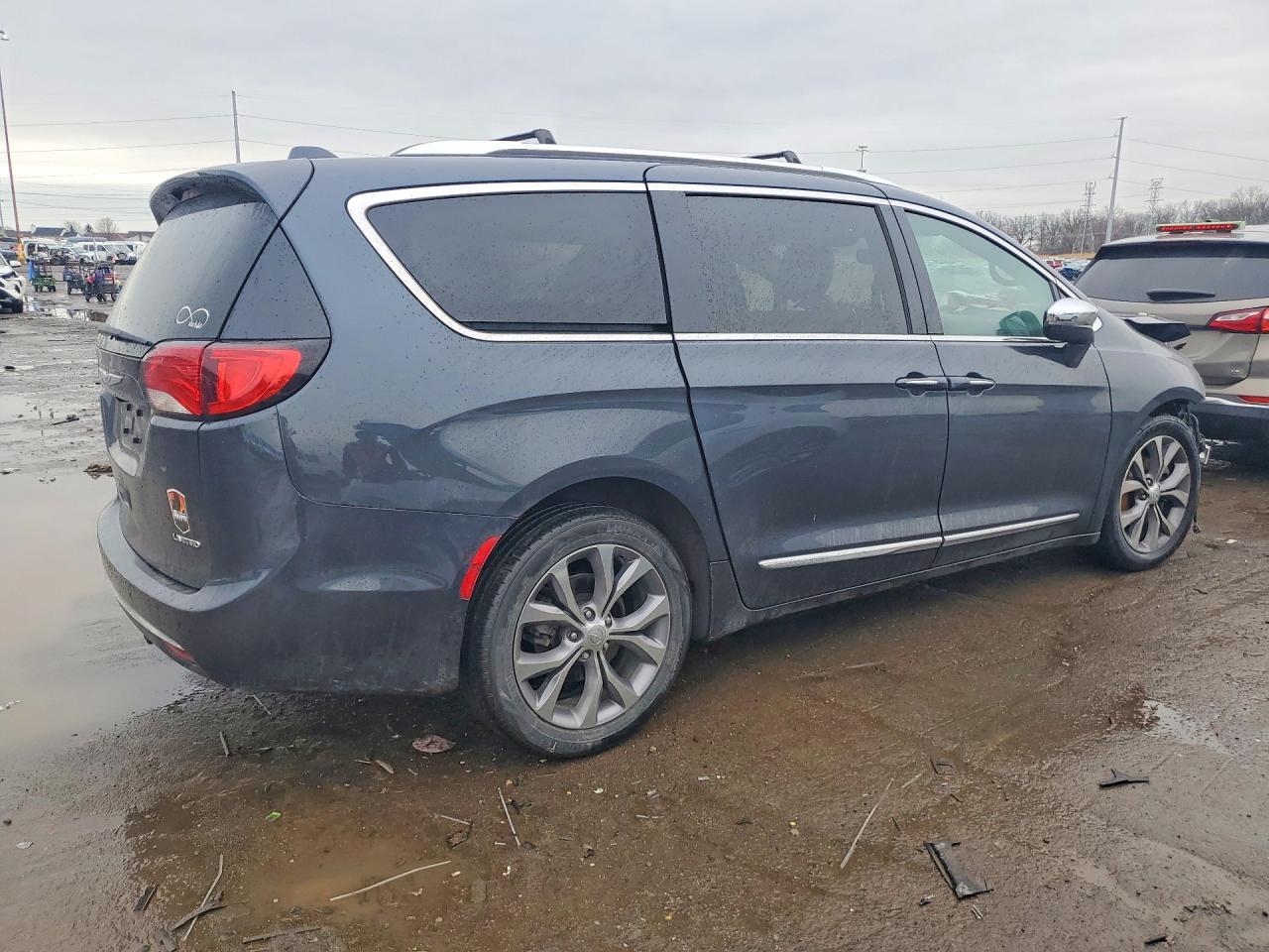 2020 CHRYSLER Pacifica