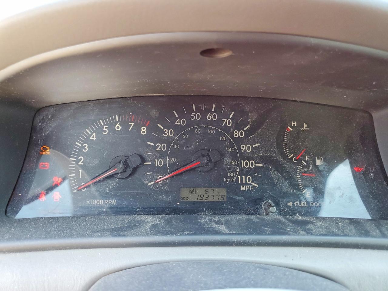 2005 TOYOTA COROLLA