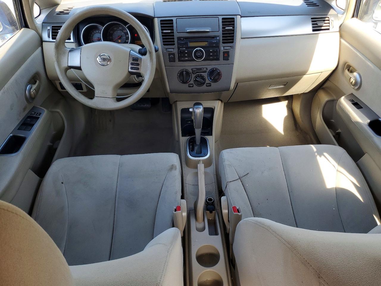 2009 NISSAN VERSA