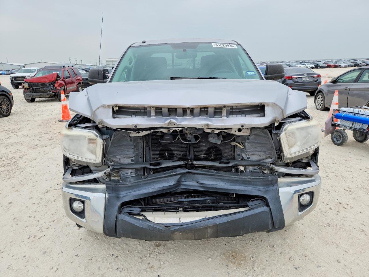 2016 TOYOTA TUNDRA