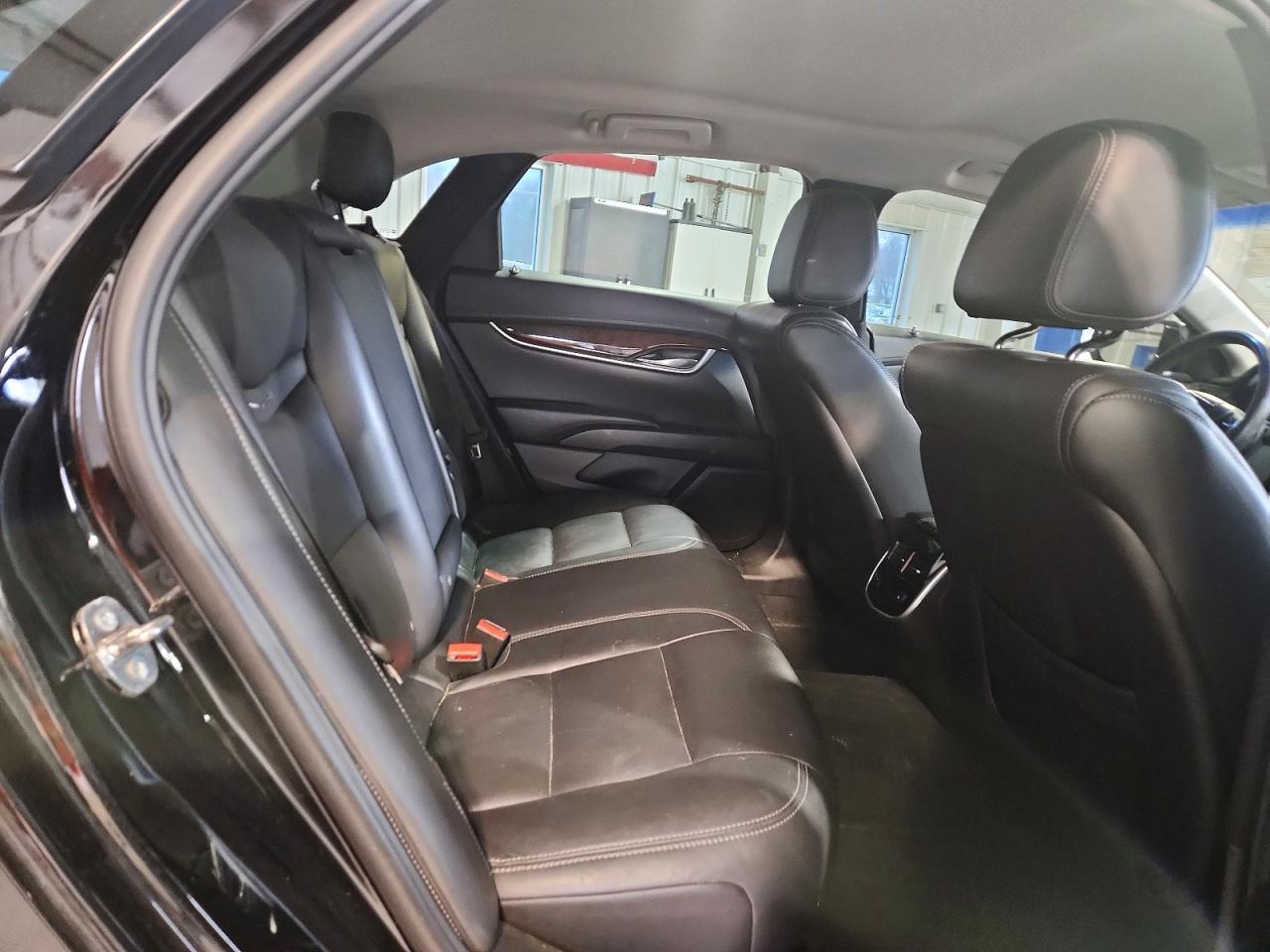 2017 CADILLAC XTS