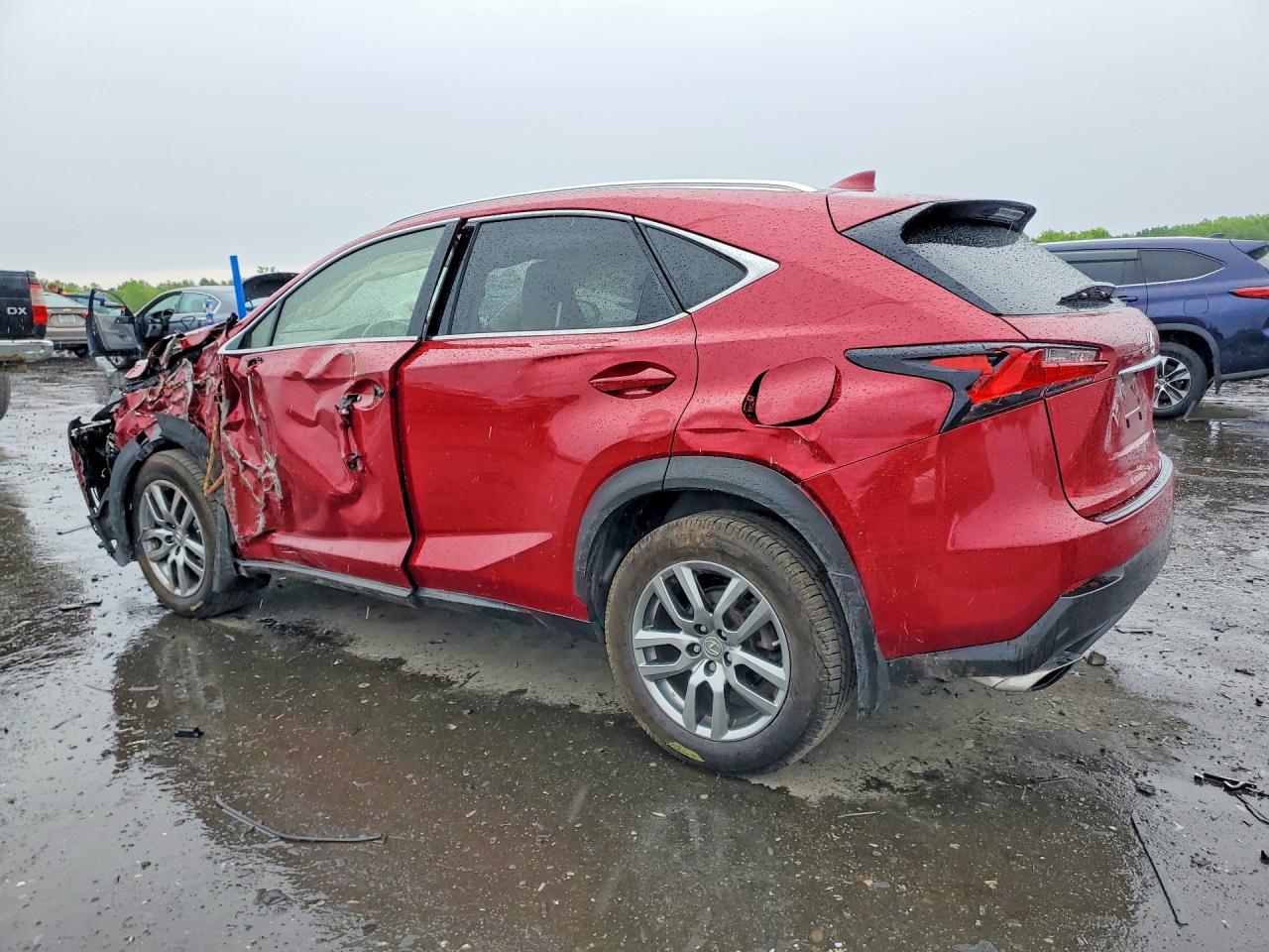 2015 LEXUS NX 200T