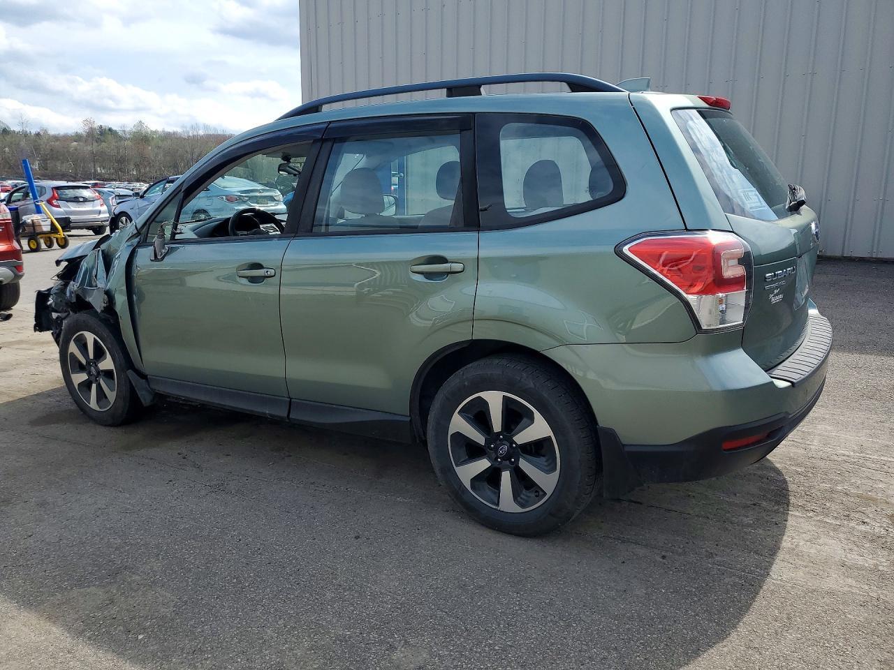 2017 SUBARU FORESTER