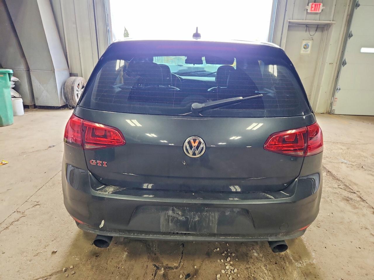 2016 VOLKSWAGEN GTI