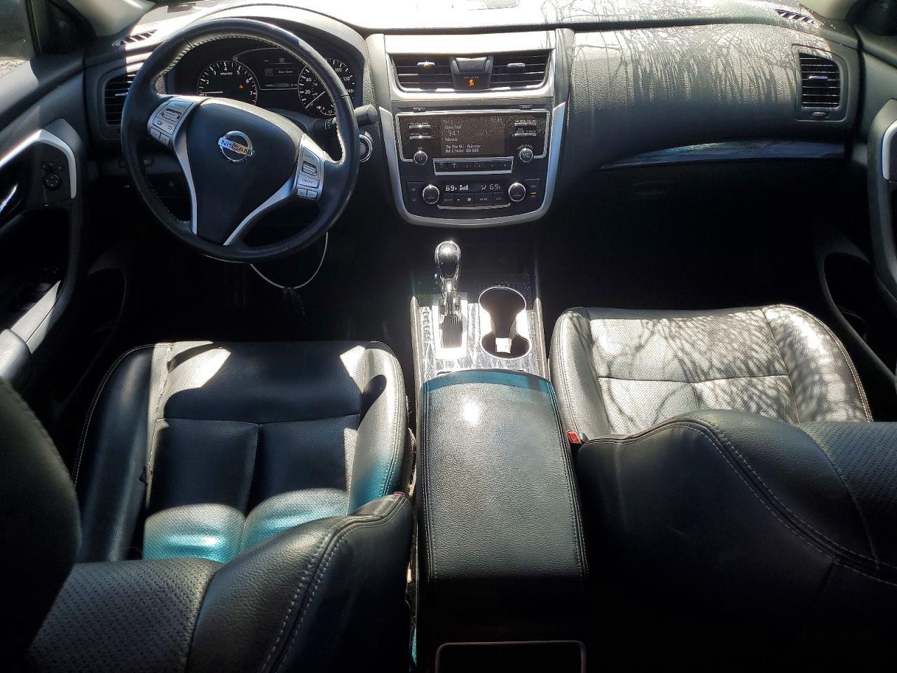 2017 NISSAN ALTIMA