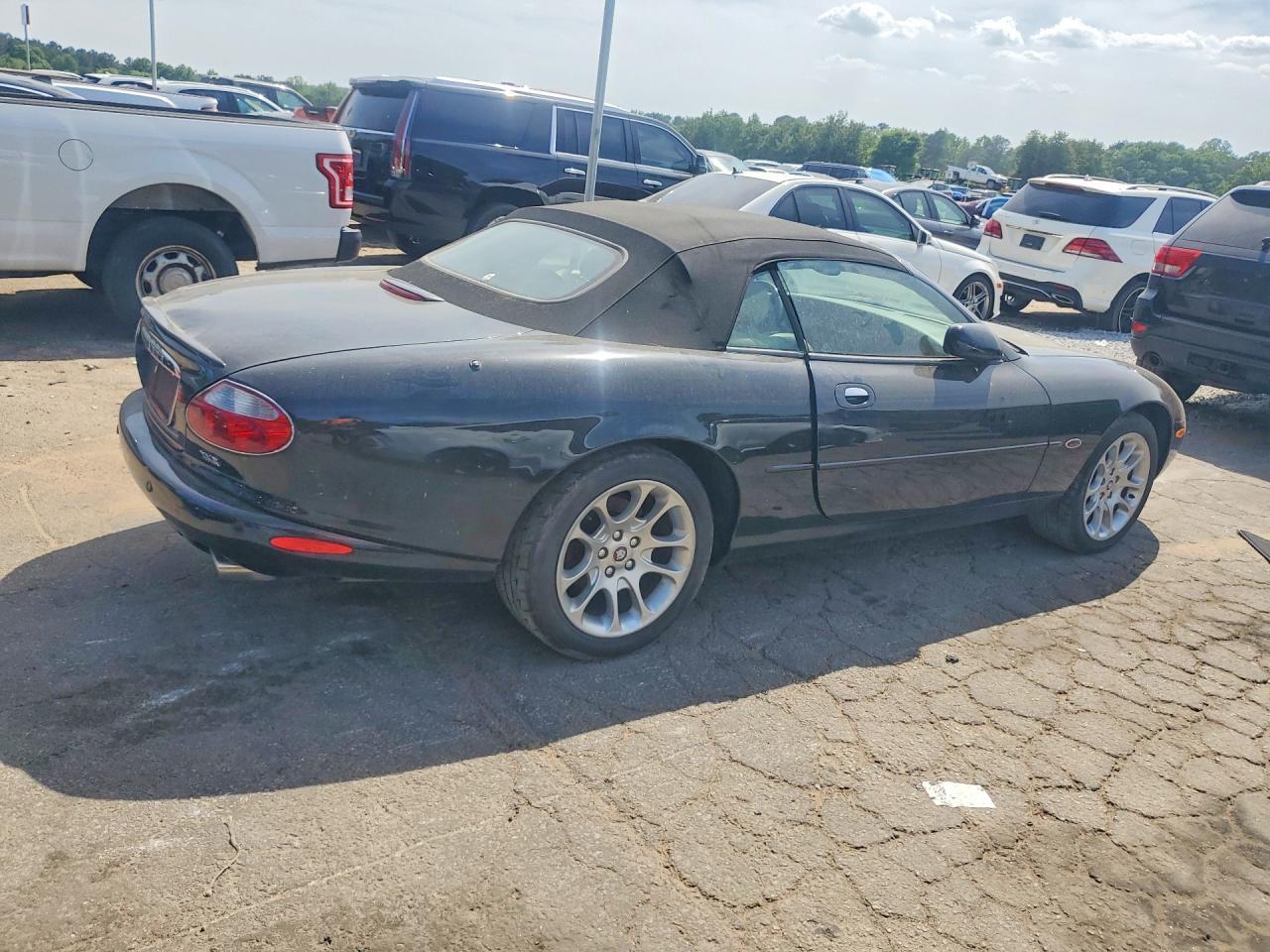 2002 JAGUAR XK-Series