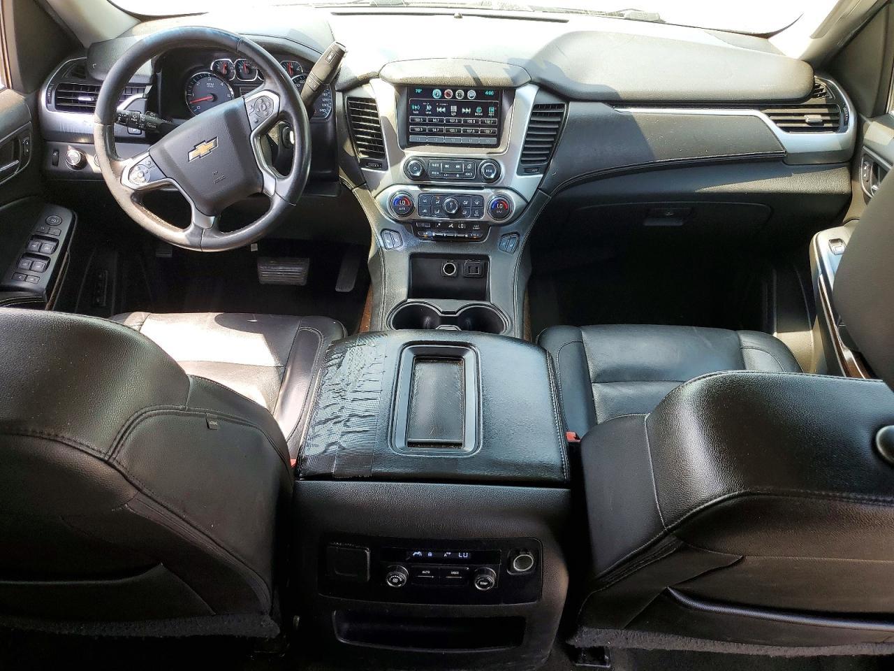 2016 CHEVROLET Suburban