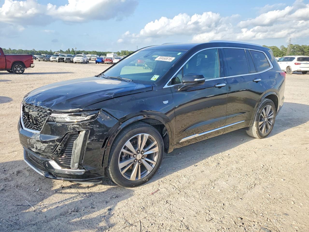 2021 CADILLAC XT6