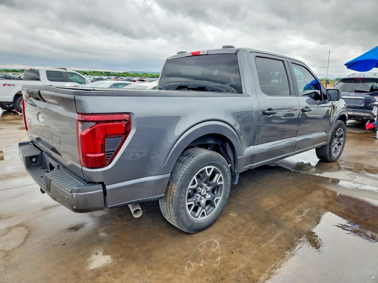 2024 FORD F-150 Lightning