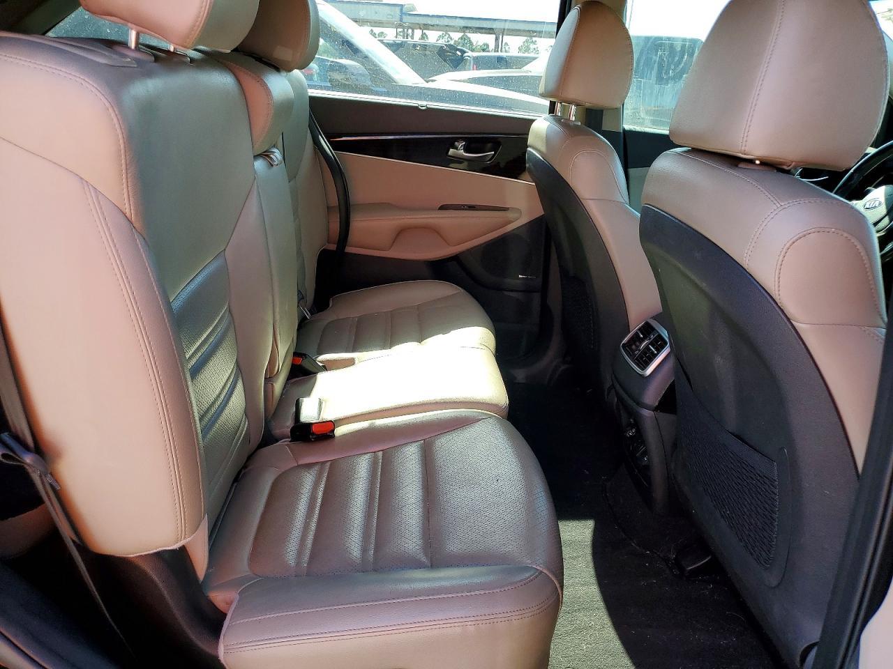 2019 KIA SORENTO