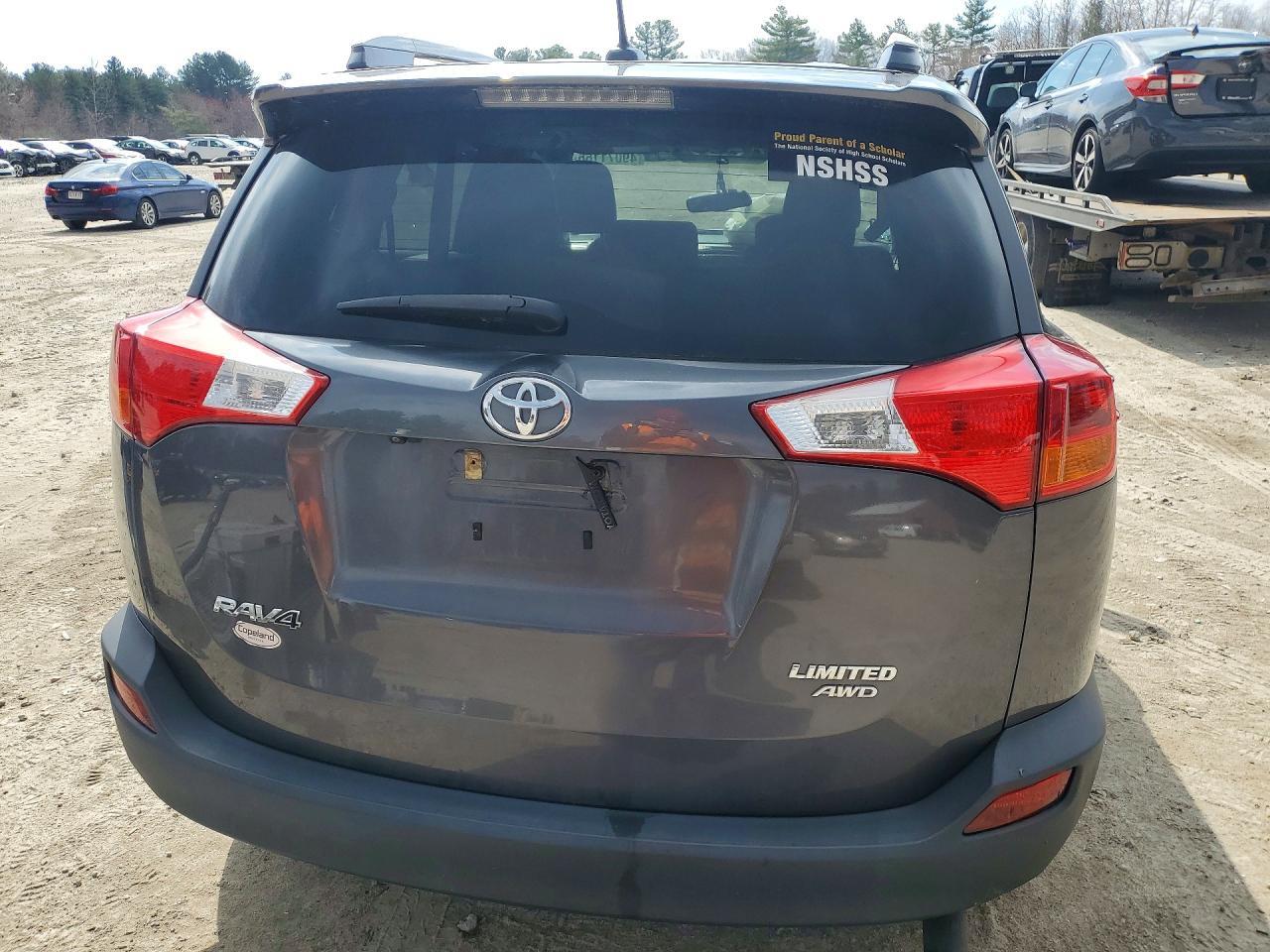 2015 TOYOTA RAV4