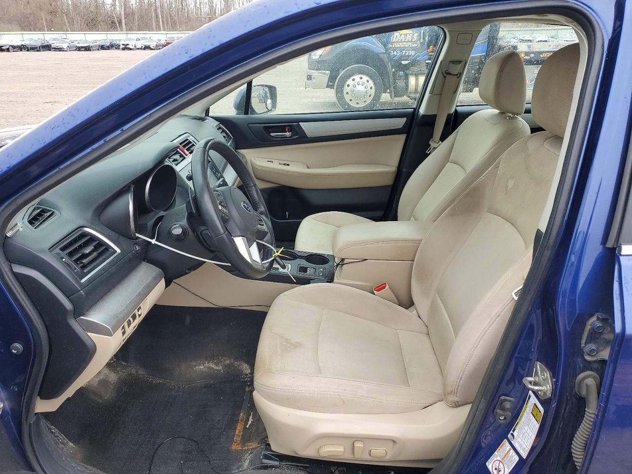 2015 SUBARU Legacy