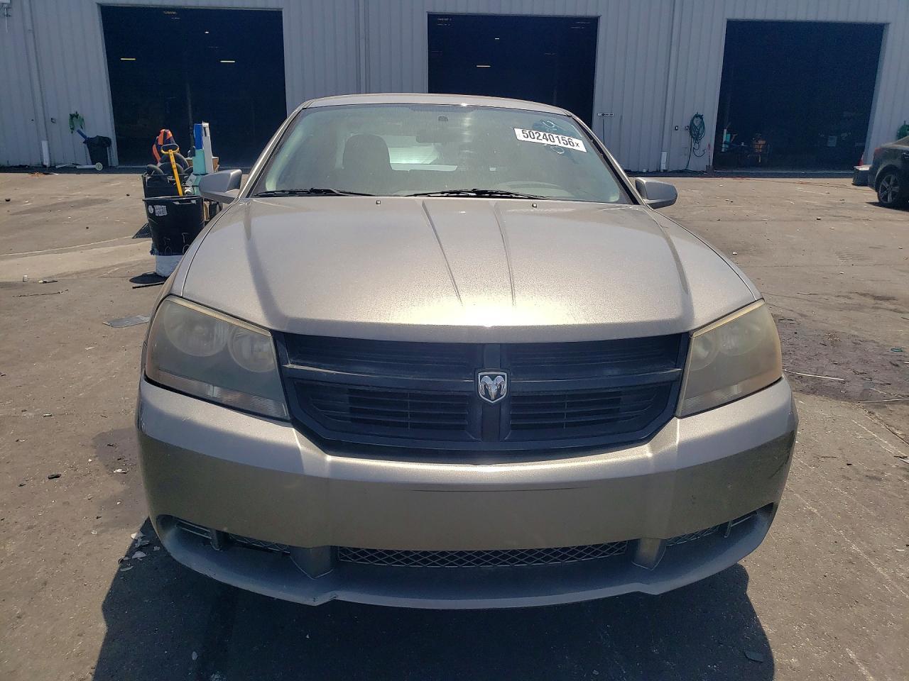 2010 DODGE Avenger
