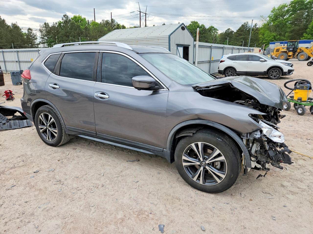 2019 NISSAN ROGUE