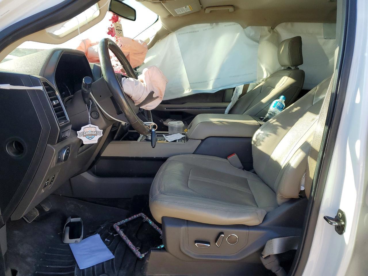 2018 FORD Expedition