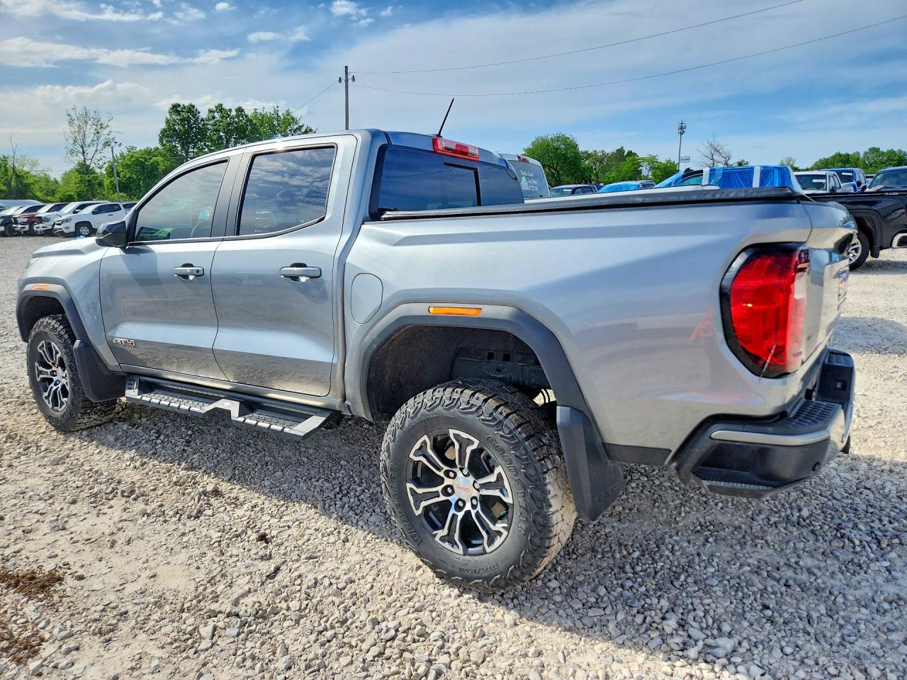 2024 GMC CANYON